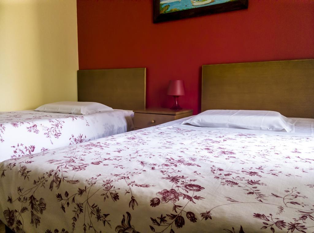 Hotel O Catraio Montijo Zimmer foto