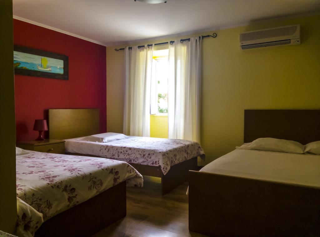 Hotel O Catraio Montijo Zimmer foto